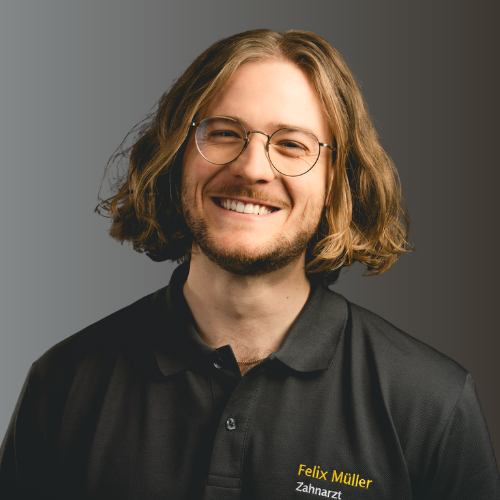 Zahnarzt Felix Müller bei Zahn+ Mannheim